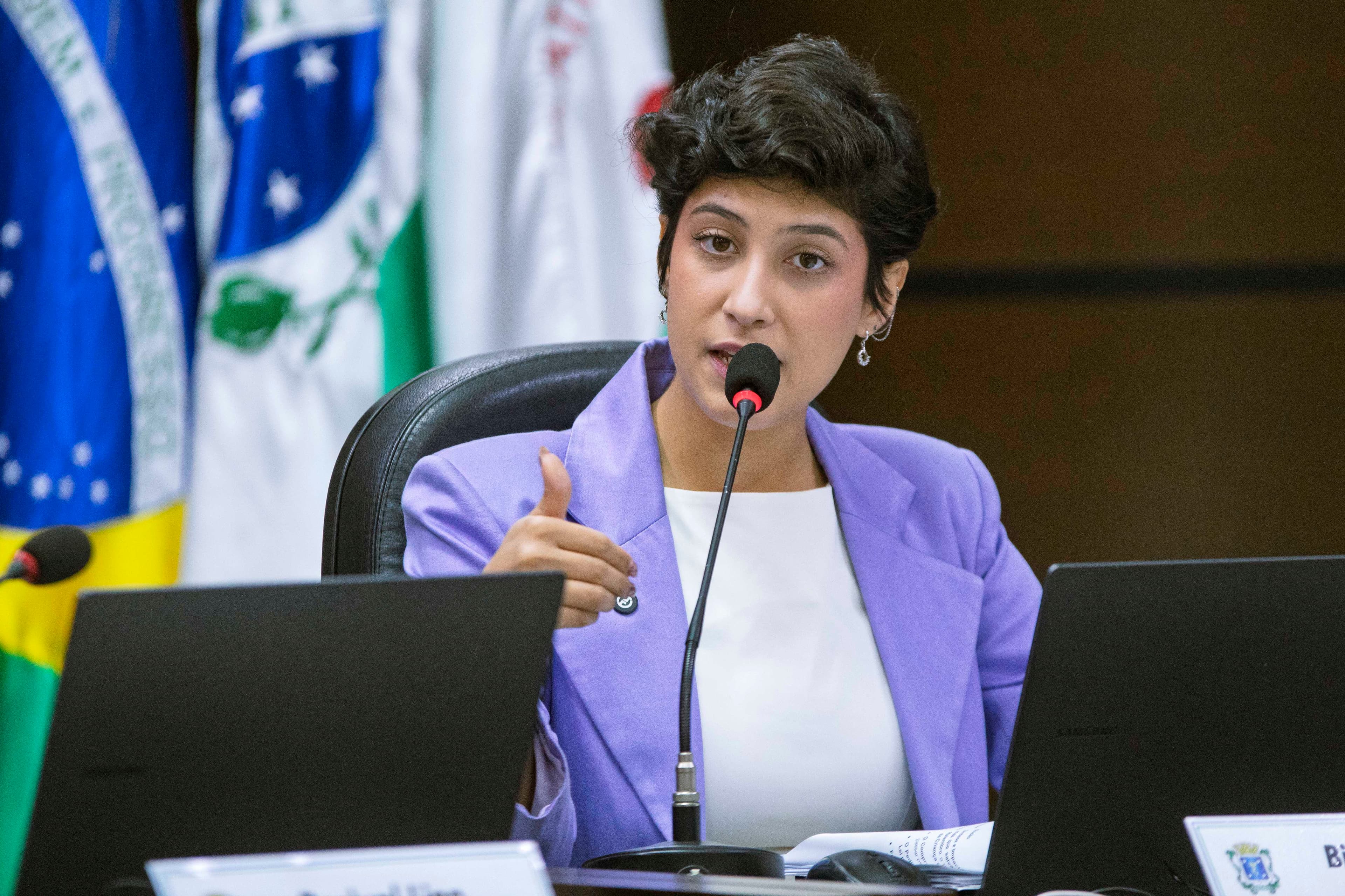 Bia Alcantara repudia agressão contra estudante venezuelana em Cascavel e cobra combate à xenofobia